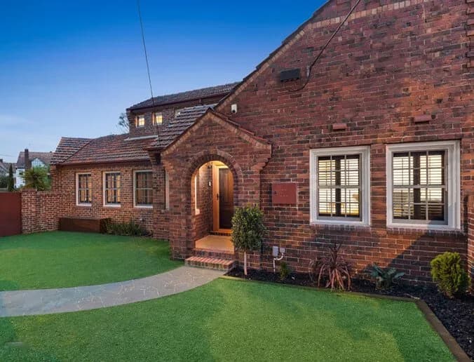 Heritage renovation in Elwood by Nicon Built