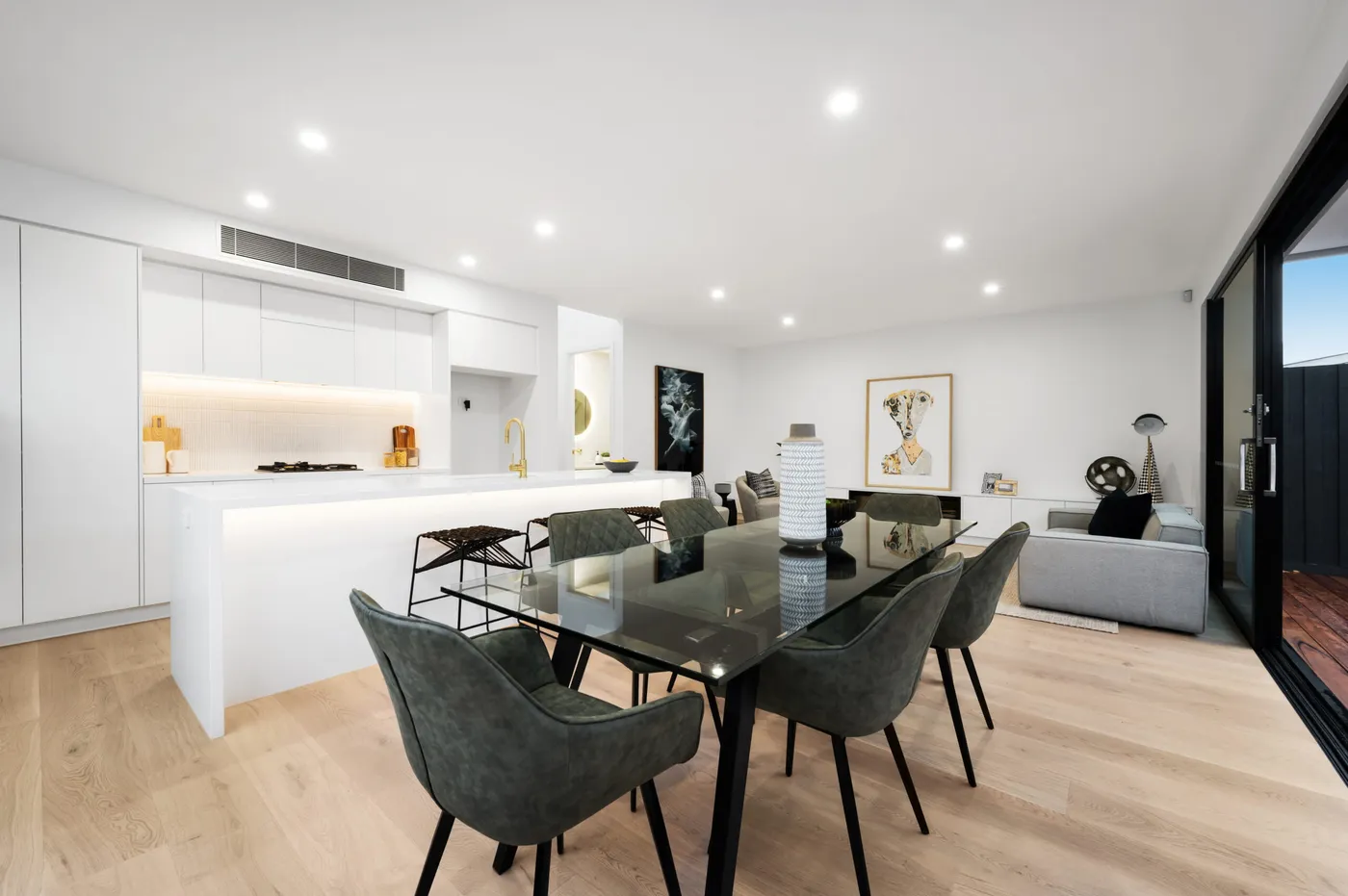 Open-plan living and kitchen renovation — Nicon Built